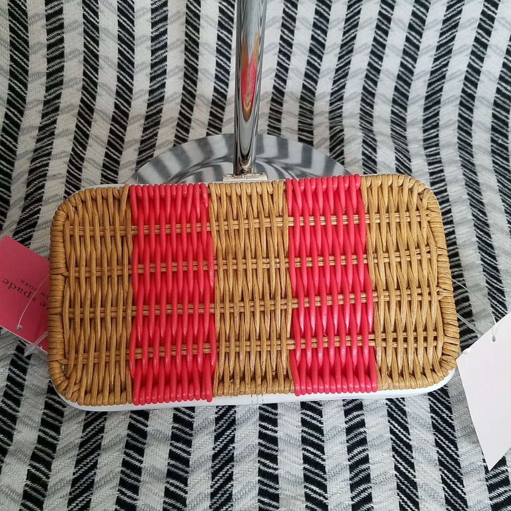 MAKE A REASONABLE OFFER kate spade kitt wicker clutch